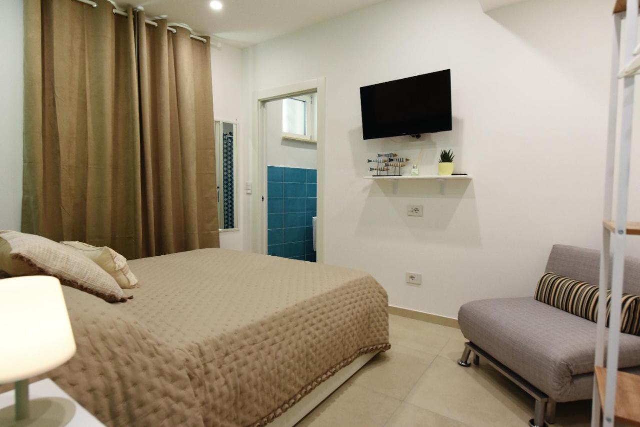 A' Treglia B&B Санта-Марія-ді-Кастеллабате Екстер'єр фото